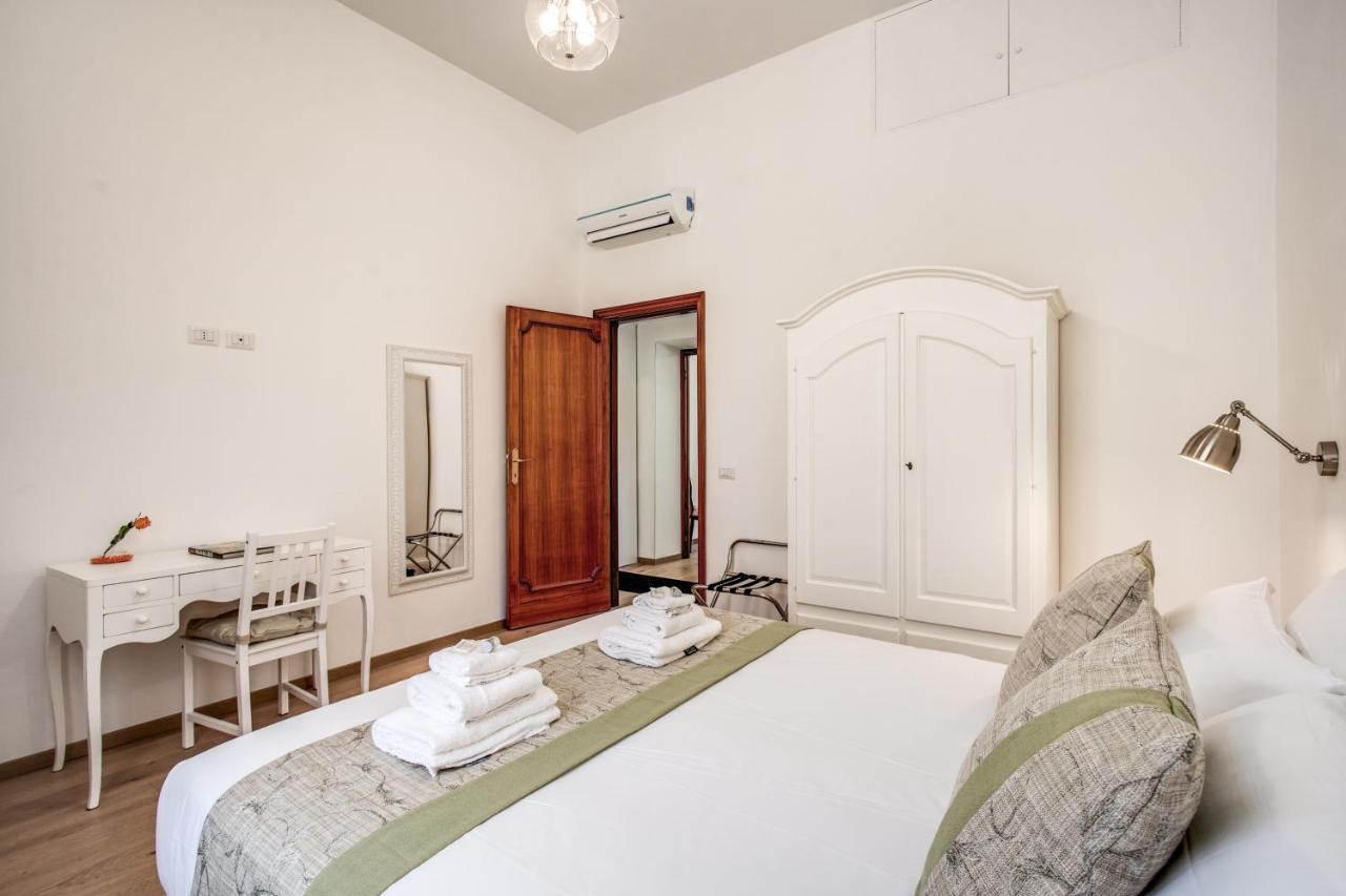 3 Bedrooms Vatican Center Lägenhet Rom